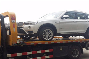 金城江拖车24小时服务电话