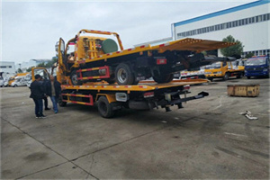 金城江同城汽车补胎